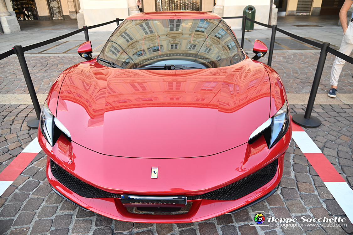 VBS_3770 - Autolook Week - Le auto in Piazza San Carlo.jpg